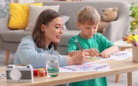 Kinderbetreuer