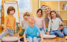 Kinderdorfmutter