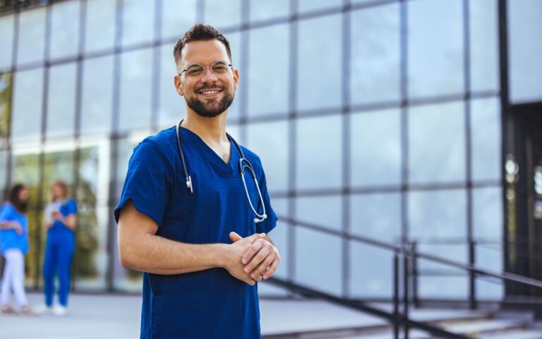 Lehrer Für Pflegeberufe Gehalt